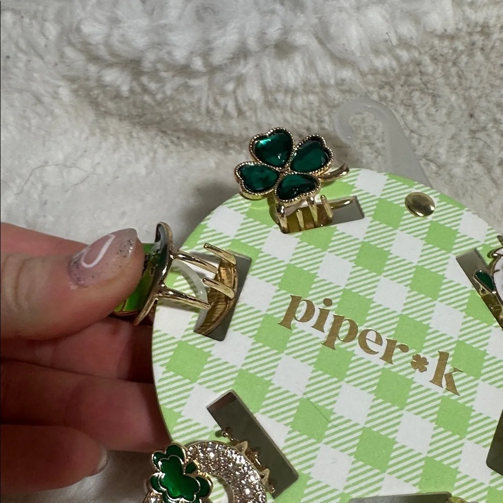 Piper K set of 6 mini gold metal St Patrick’s day hair claw clips